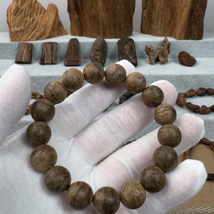 沉香手串正区文莱单圈沉香手串1.3规格13.2克