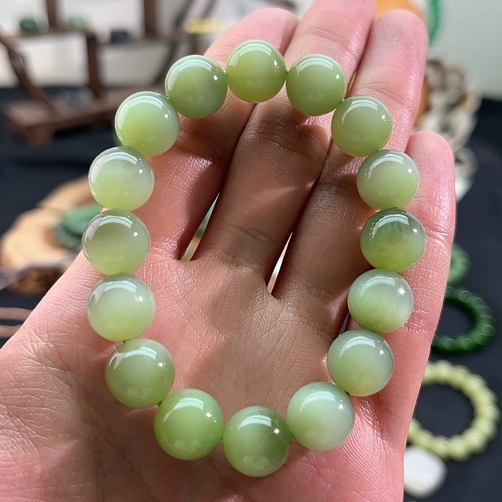 和田玉颈饰未镶嵌碧玉-白猫-12mm手串