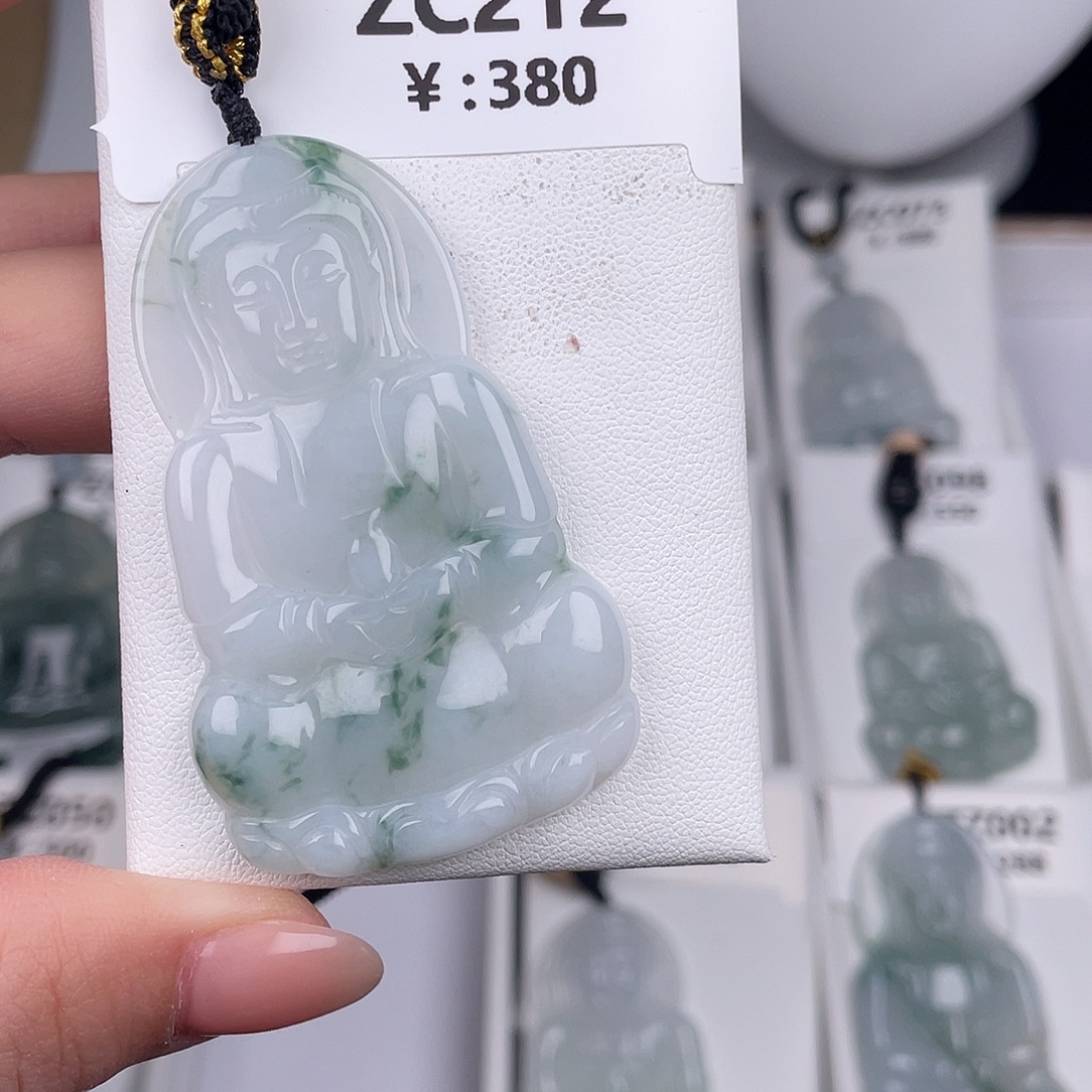 翡翠未镶嵌颈饰zc212