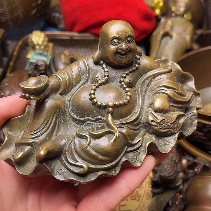 精美铜器批发档口