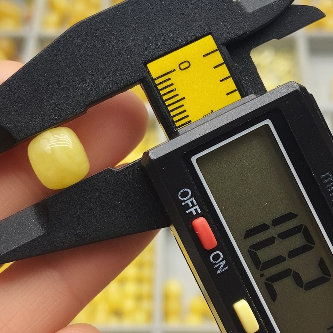 蜜蜡珠宝奇石未镶嵌0979