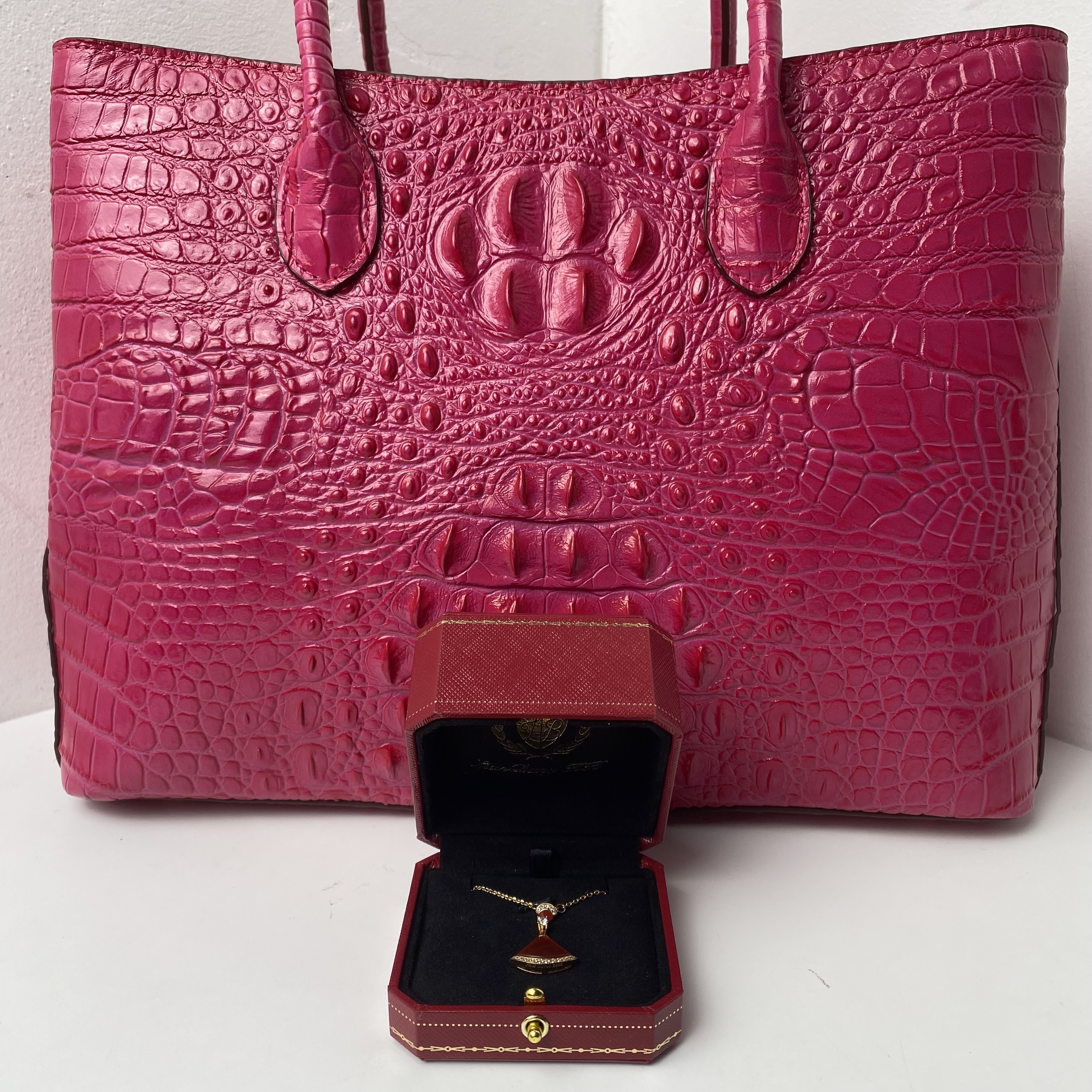 1552项链-时尚优雅设计项链赠礼盒