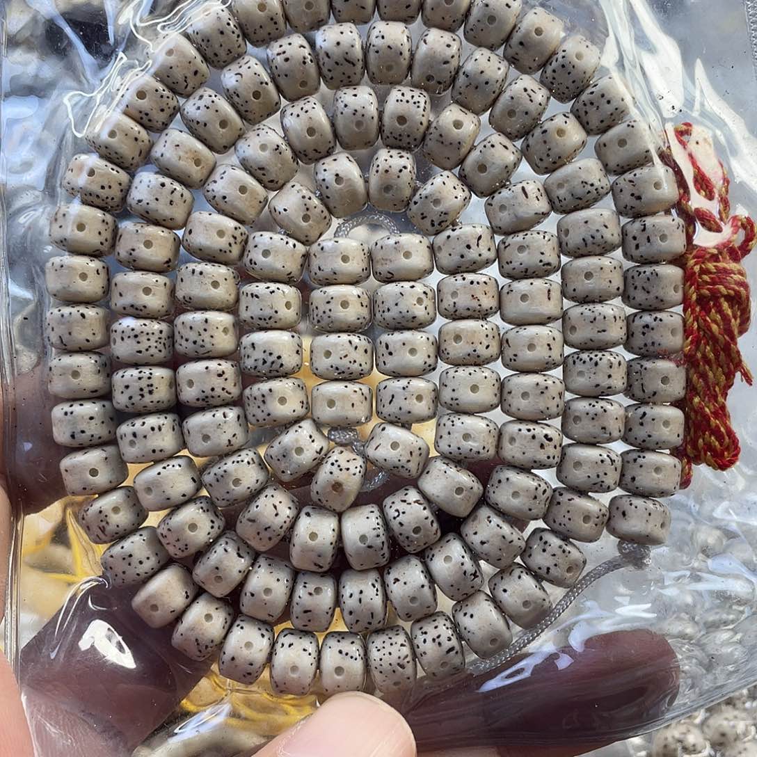 星月菩提手串脱脂留白金轮