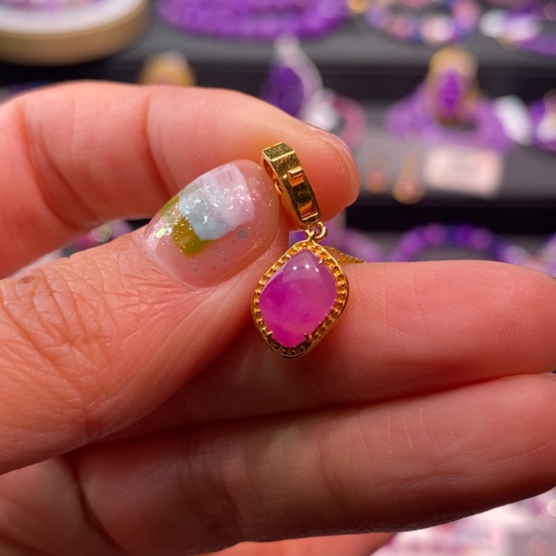 苏纪石（舒俱来）18K金镶嵌吊坠(不含链)