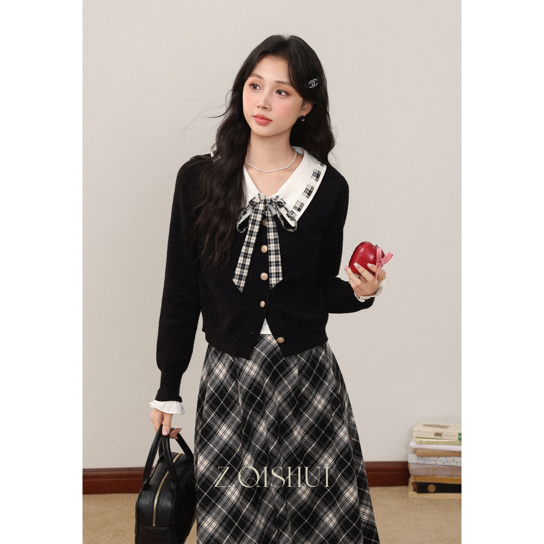 张汽水黑色翻领系带针织开衫毛衣格子半身裙两件套女NZ18528