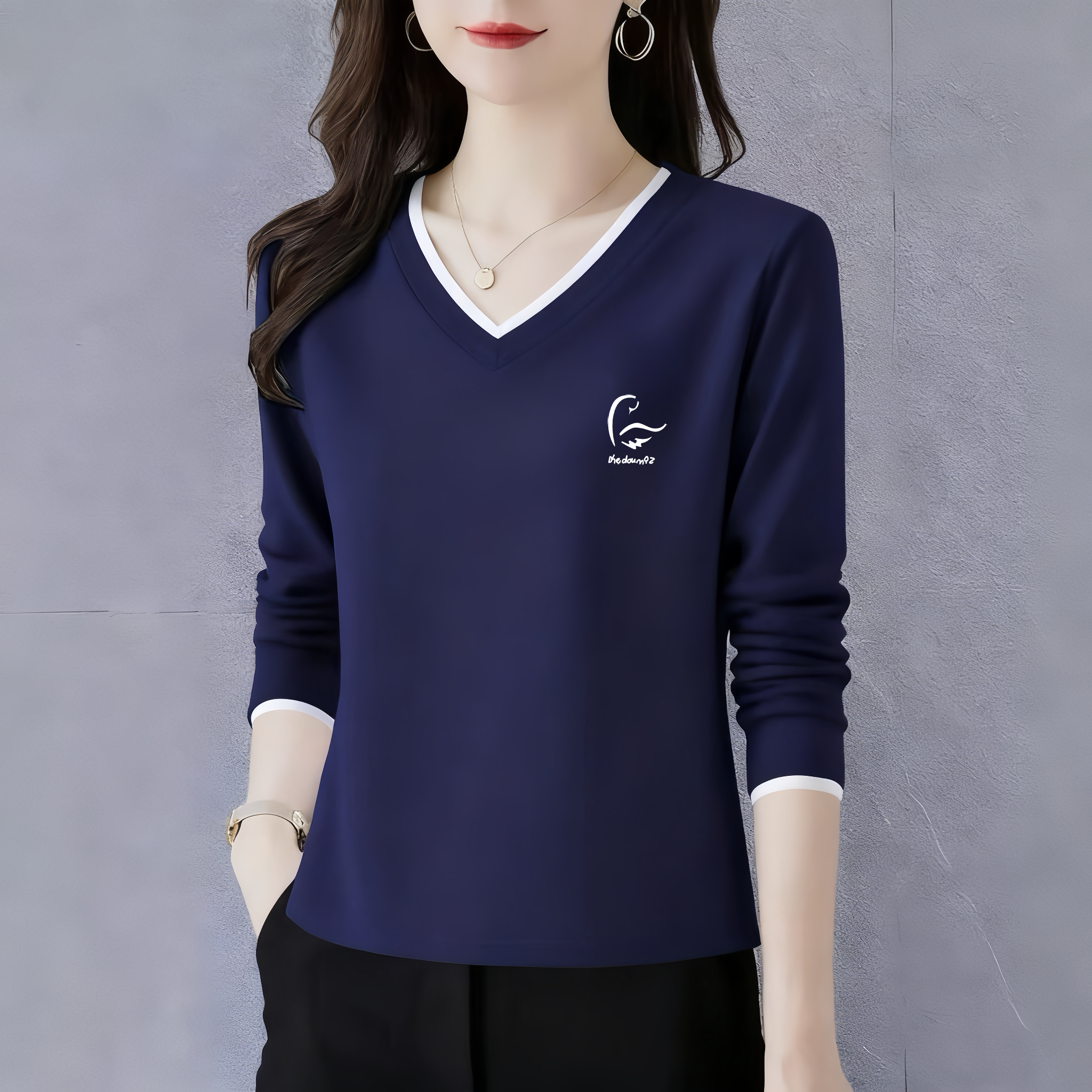 纯棉长袖t恤女士V领打底衫初秋2025新款高端洋气正肩宽松休闲上衣