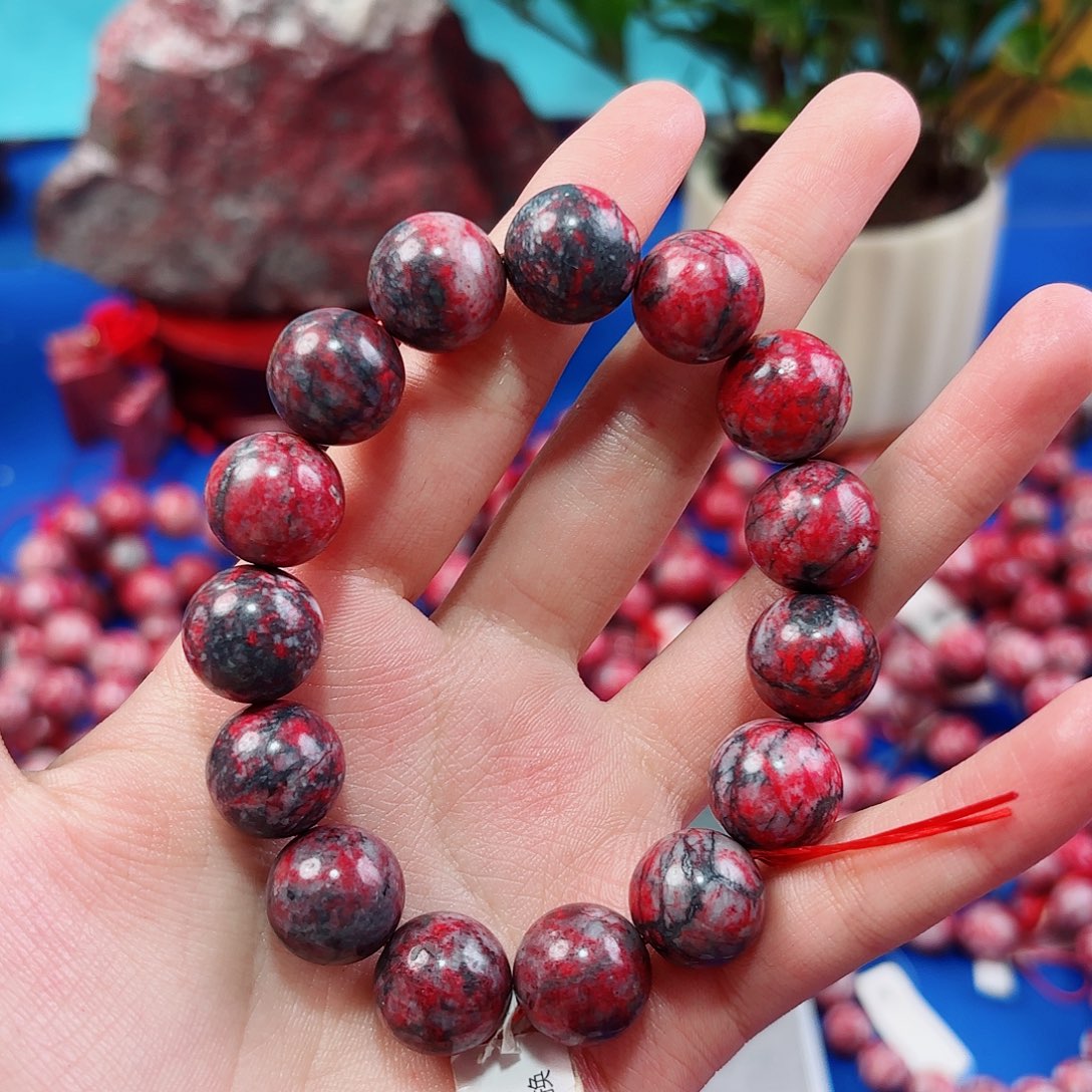 天然辰砂y****洲朱砂原石