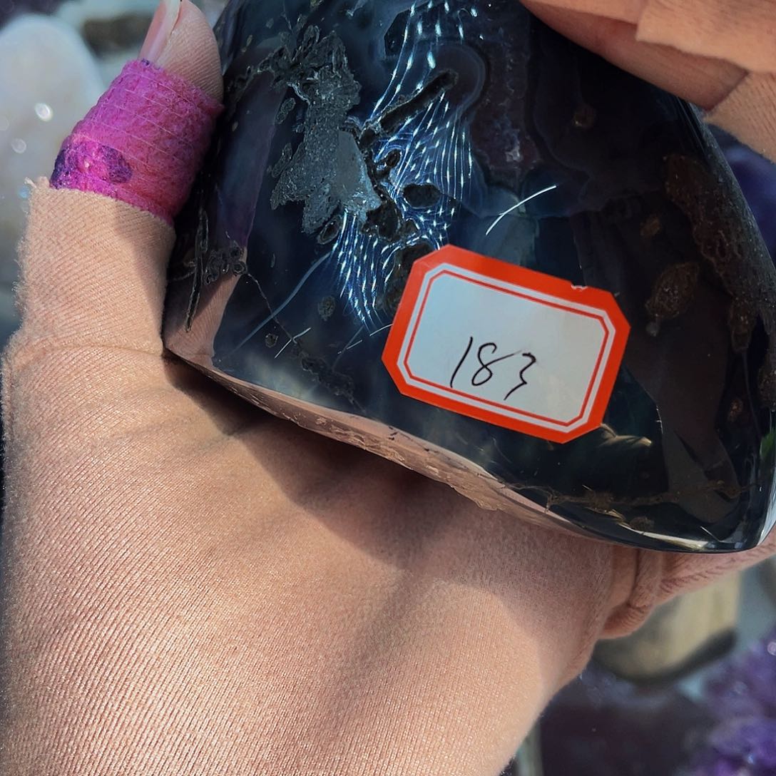 水晶随形摆件未镶嵌