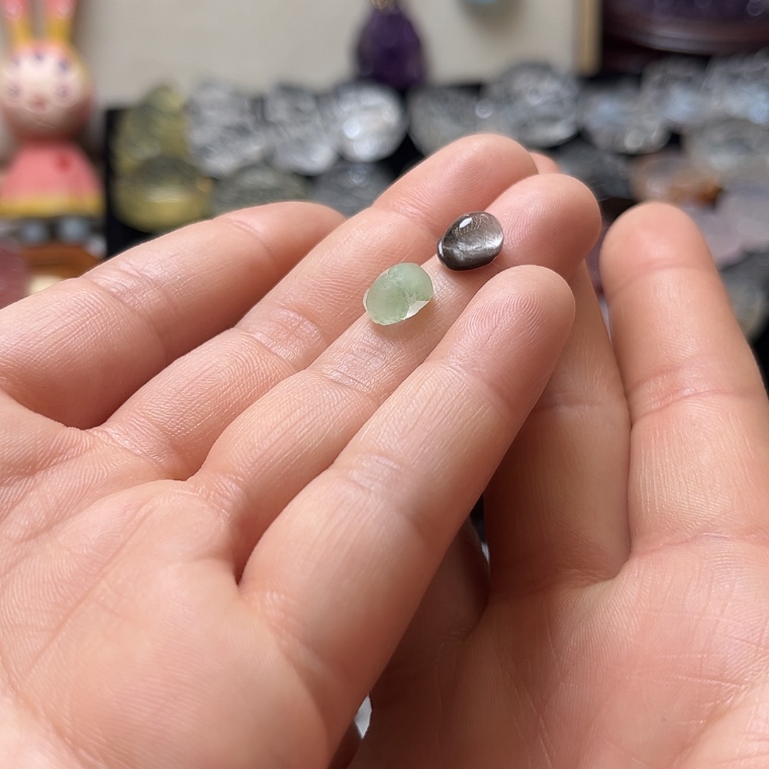 颈饰银S925镶嵌水晶天*羽两个猫头