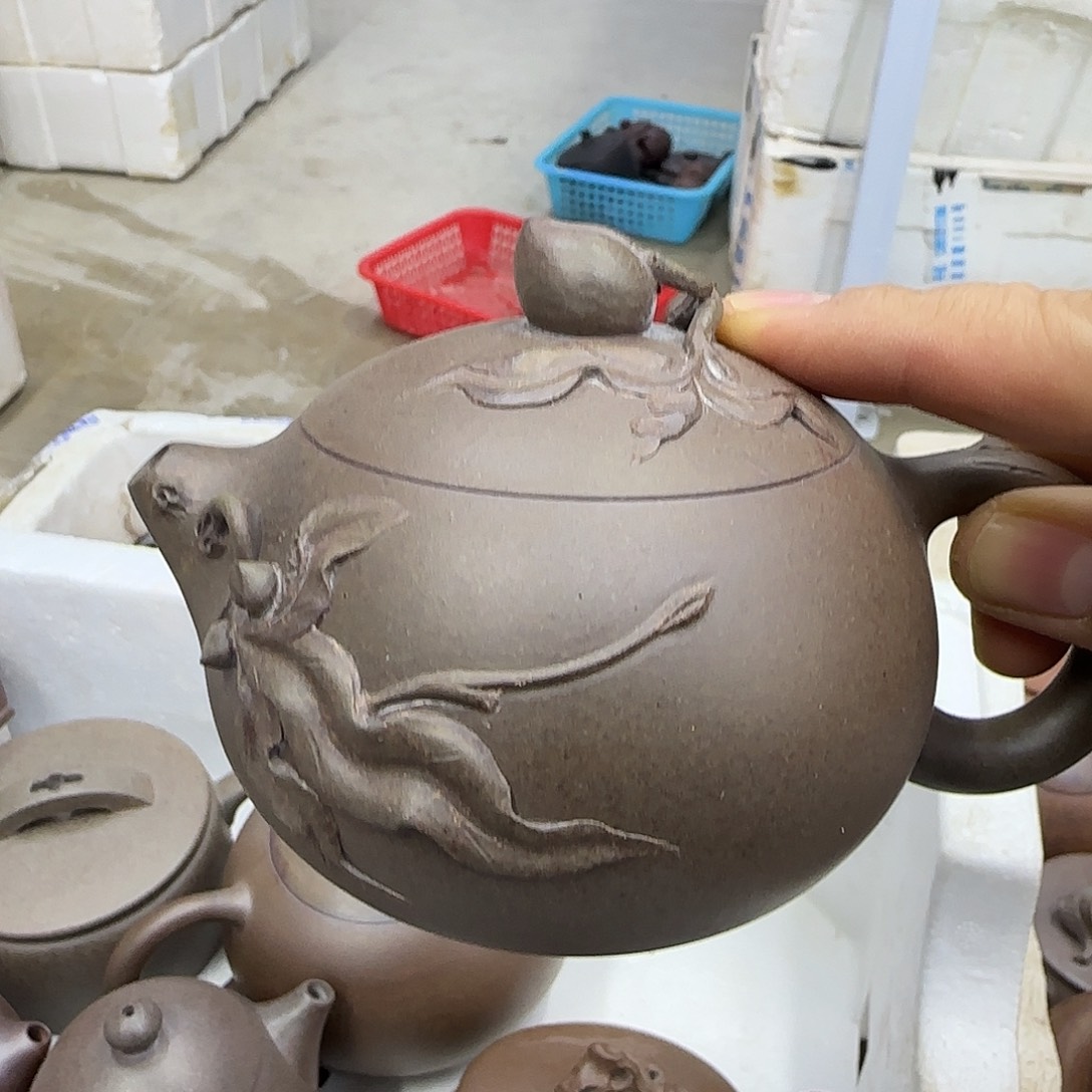 茶壶紫砂宜兴紫砂壶瑕疵处理