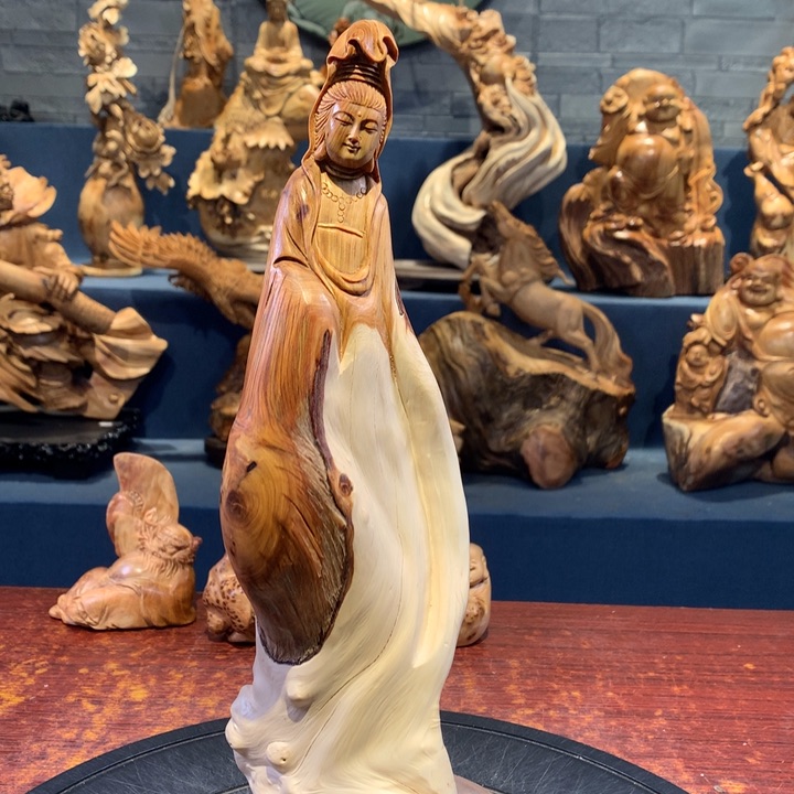 柏木（崖柏）根雕摆件