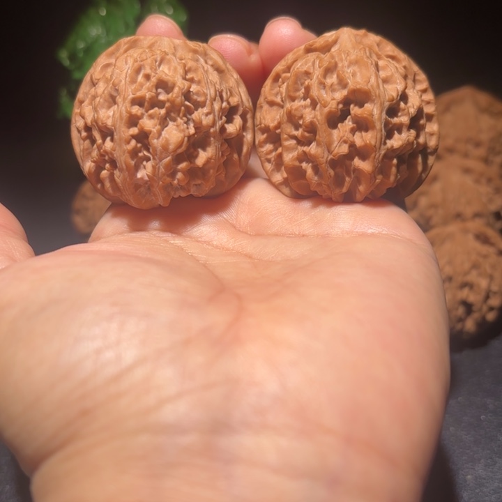 文玩核桃吊坠文玩核桃吊坠苹果园43