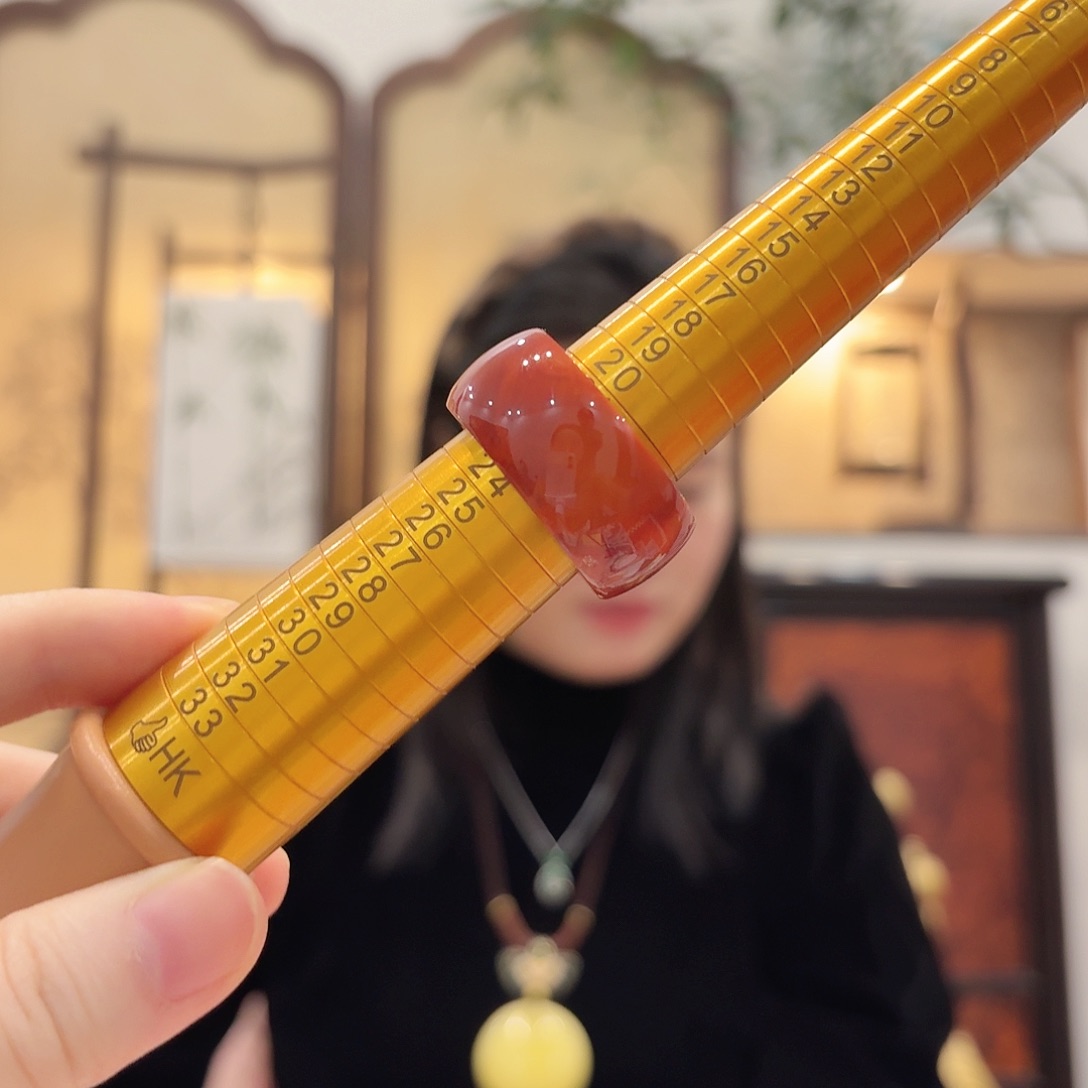 南红玛瑙未镶嵌戒指