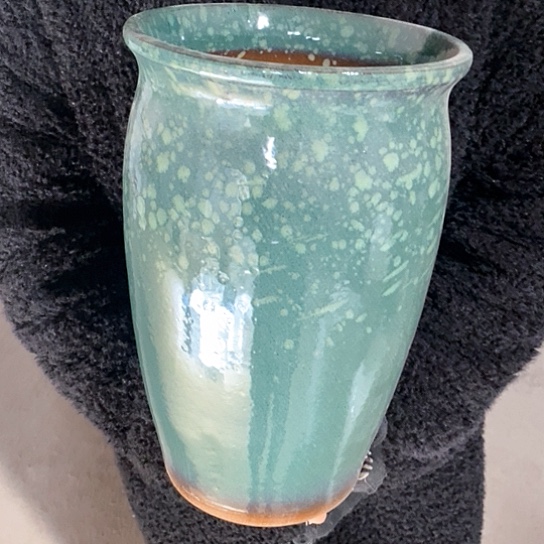 紫砂花盆口20高32，绿