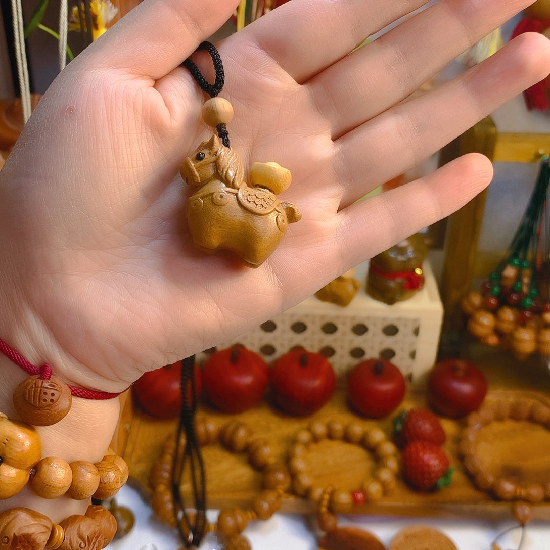 桃木桃木元宝马上有钱