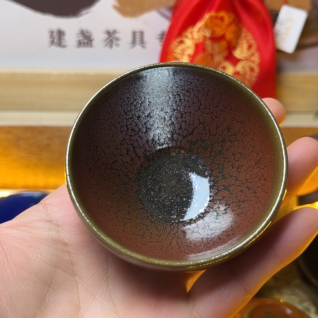 茶盏不想吃啊喂狗呢吃呢