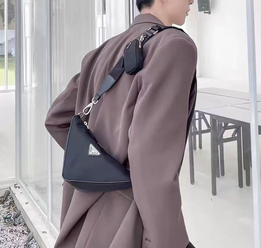 Prada/普拉达 单肩包 三角三合一 mx8250/2507