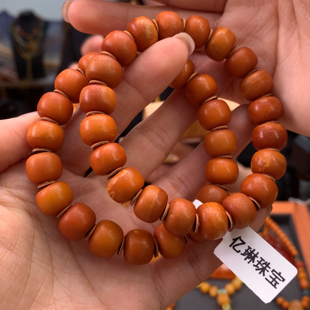 蜜蜡手串未镶嵌多样性发一