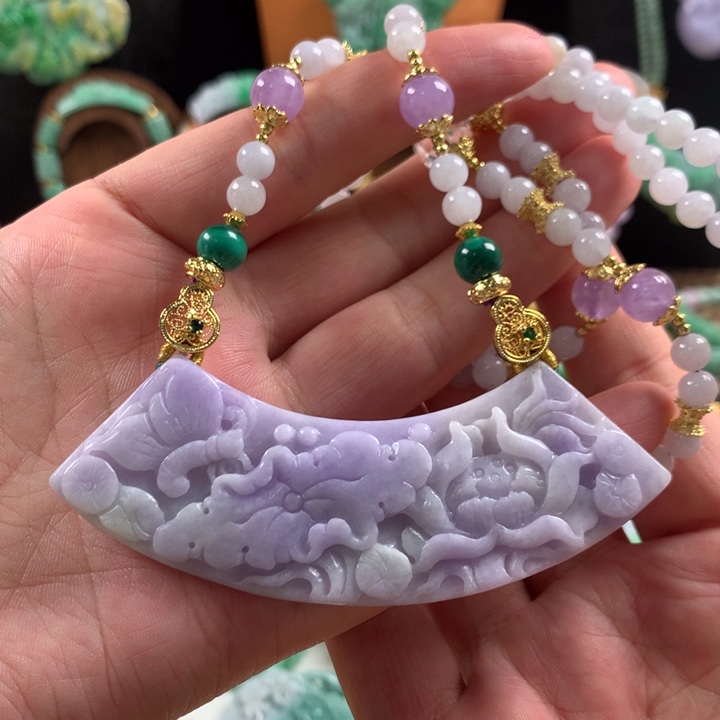 翡翠未镶嵌颈饰吊坠