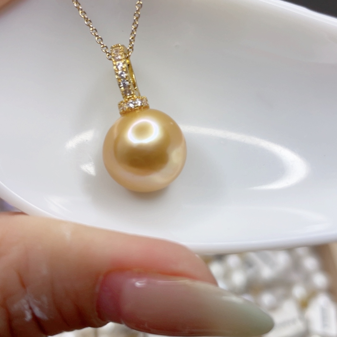 淡水珍珠未镶嵌吊坠(赠链)