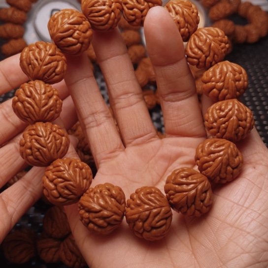 桃核手串龙纹桃核