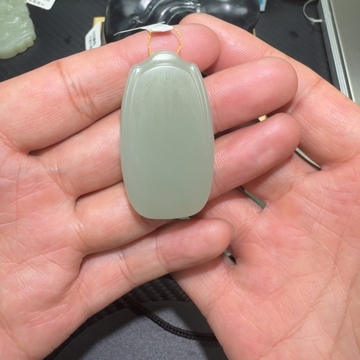 生***6和田玉未镶嵌挂件
