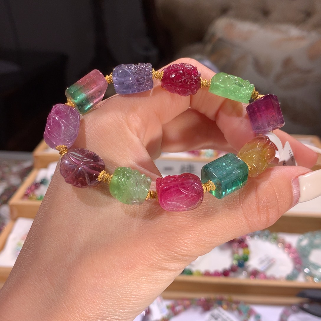 碧玺多样性发货一件未镶嵌