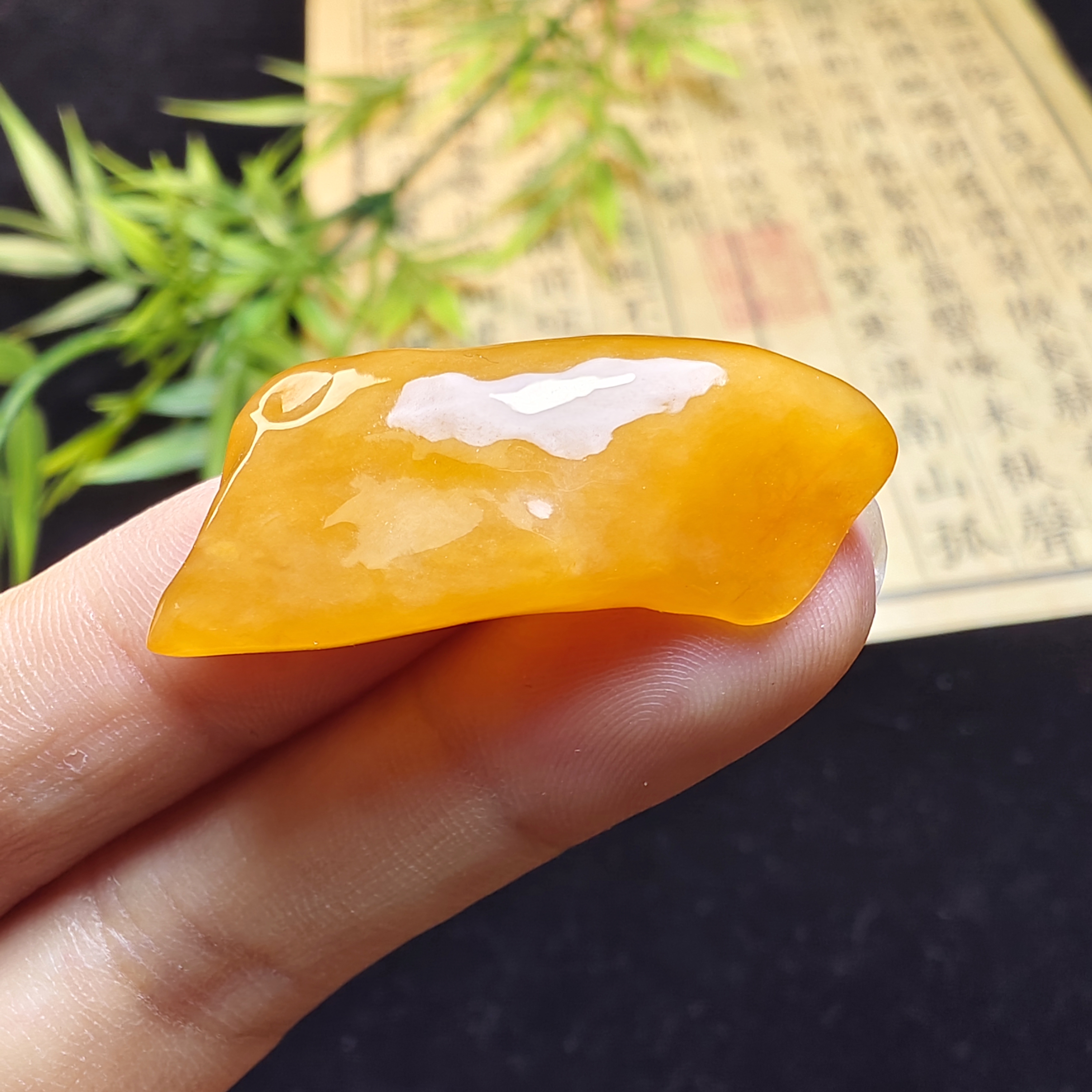 天然a货翡翠定制材料链接，不包工，尺寸33*16.7*5.4