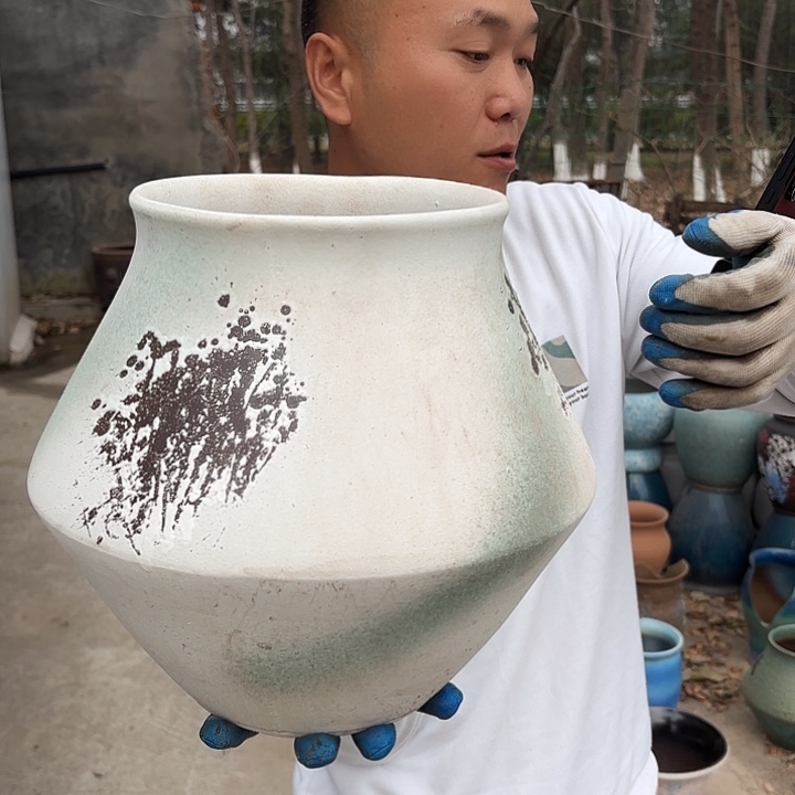 高度28 口径18 厘米