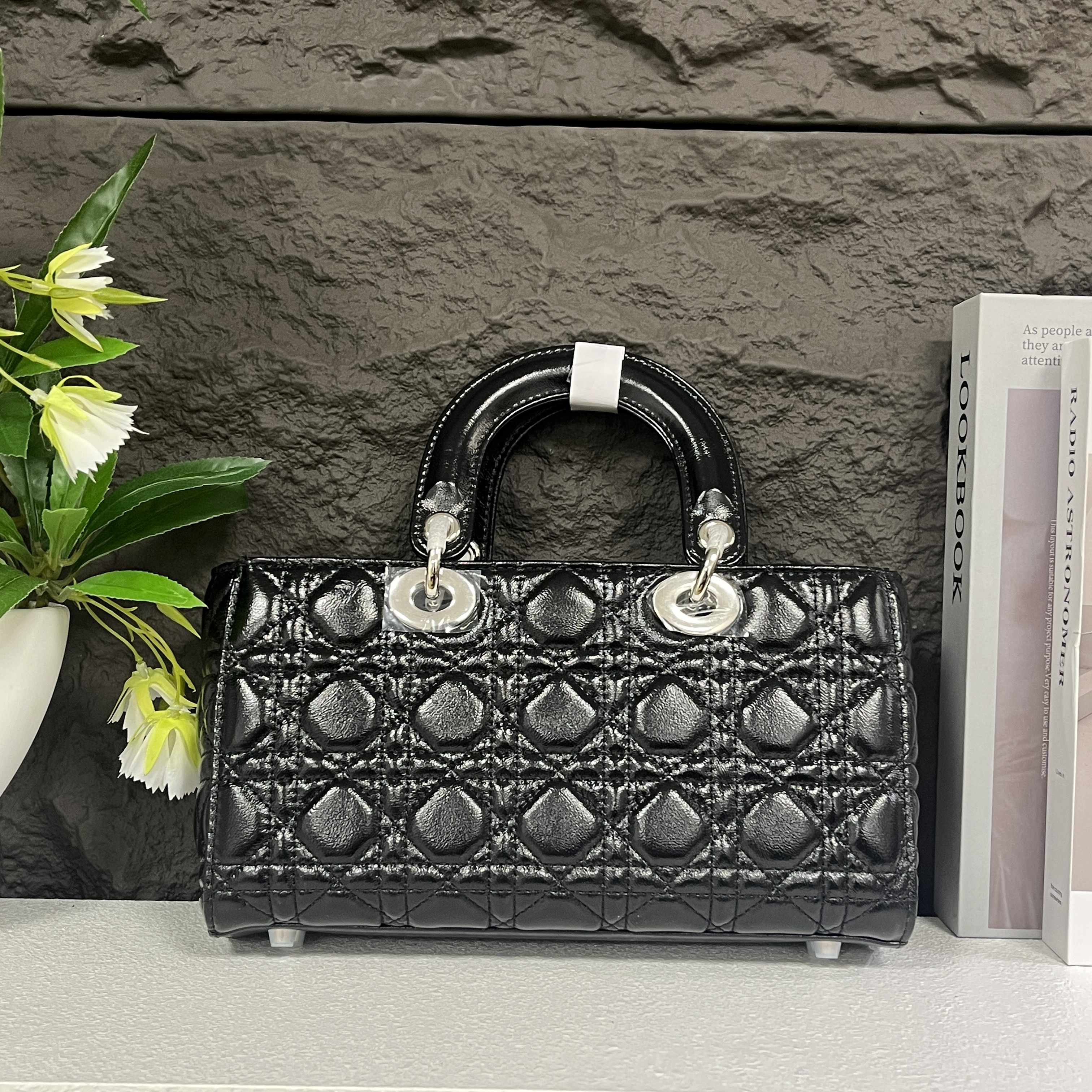 【023】26*7*14潮流新款单肩斜挎包