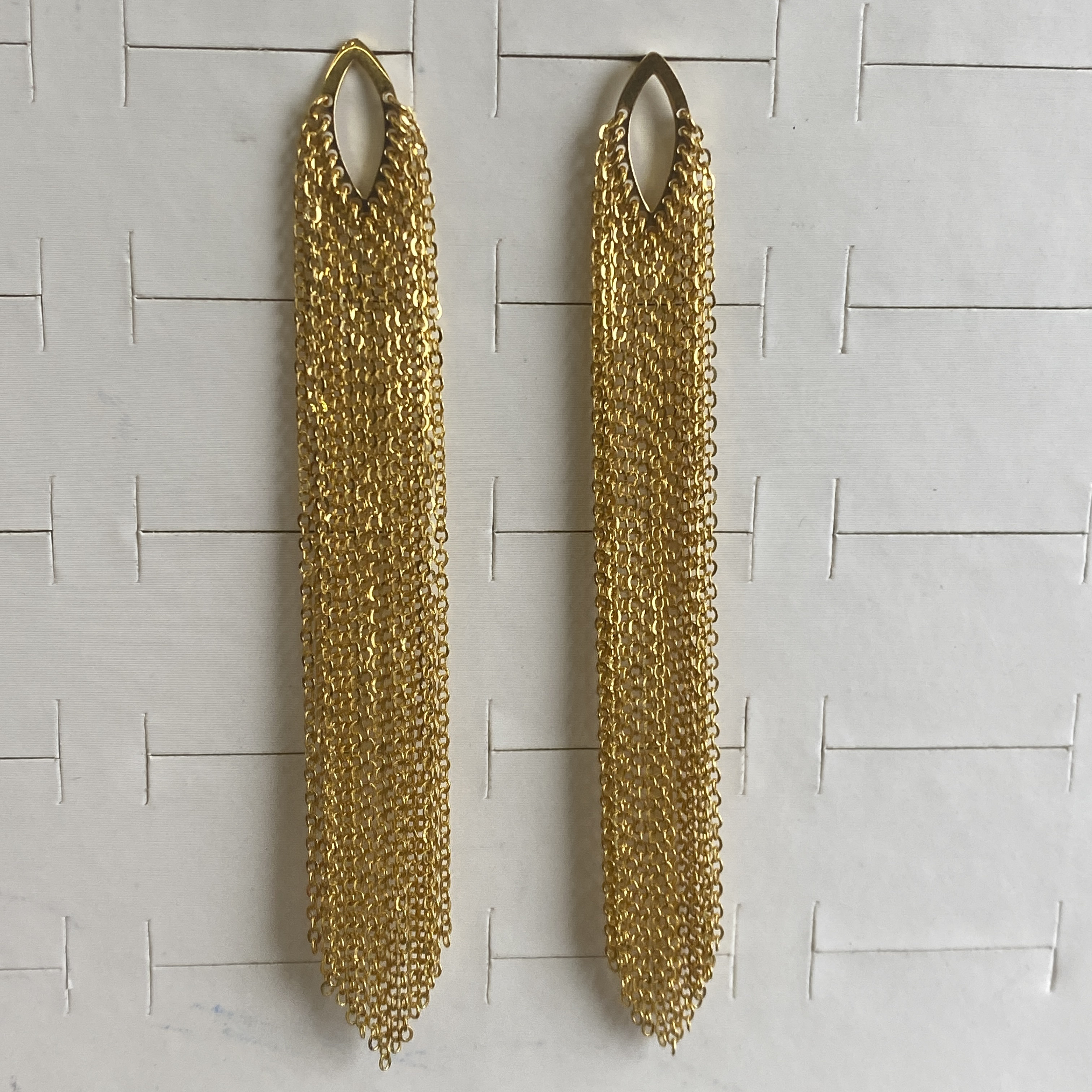 足金999 轻奢时尚水滴流苏黄金耳钉耳饰