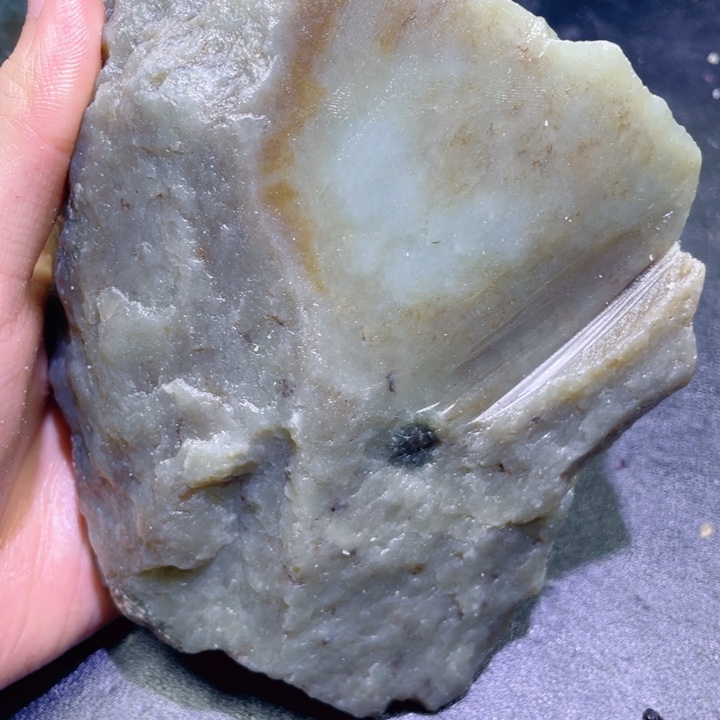 和田玉（糖玉）未镶嵌珠宝半成品