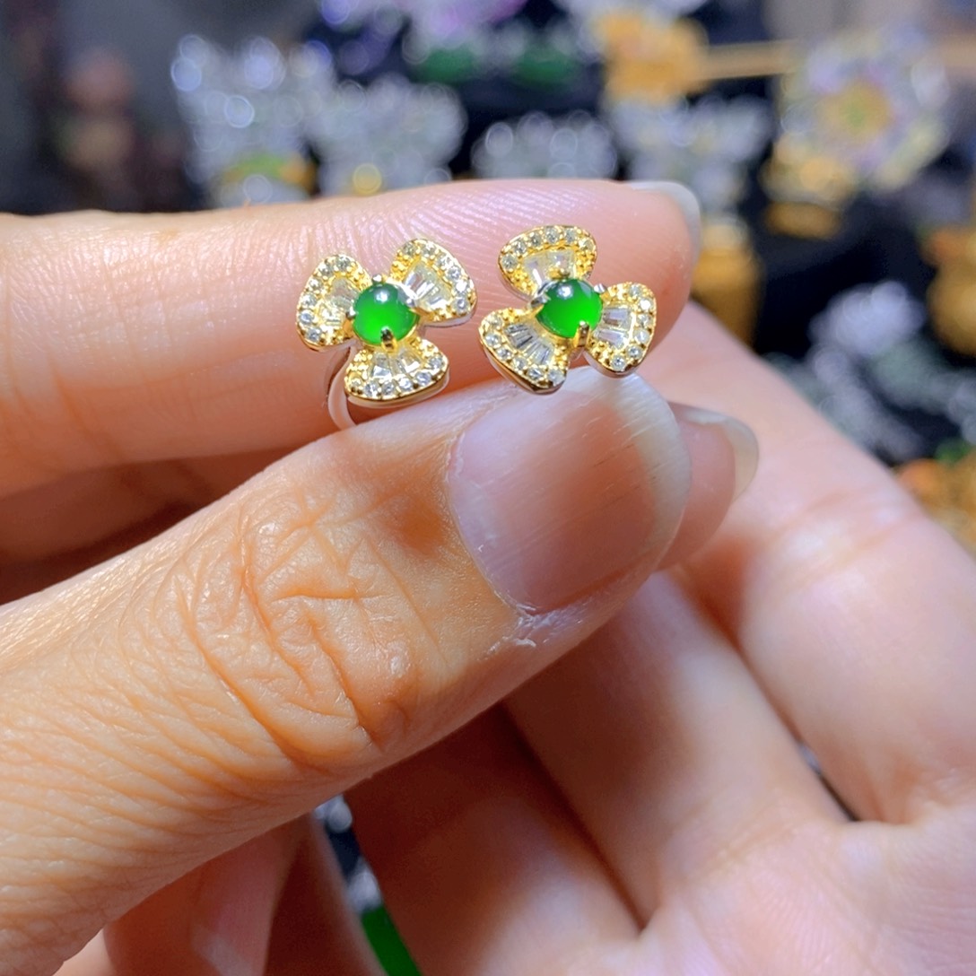 翡翠耳钉银S925镶嵌天然翡翠