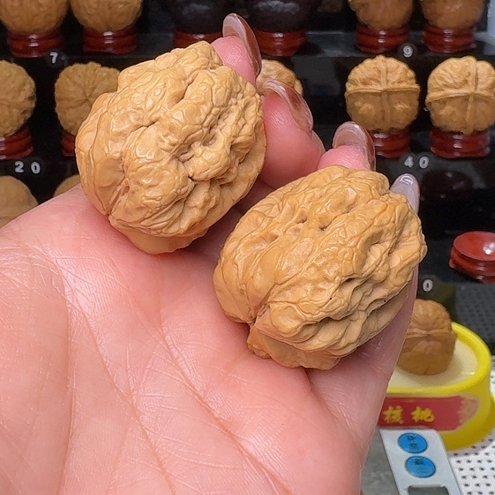 把件文玩核桃灭霸38尺…………12号