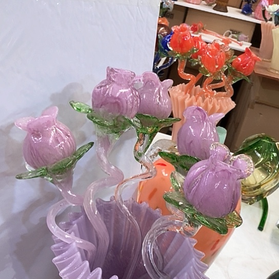 琉璃花瓶高45厘米宽8厘米