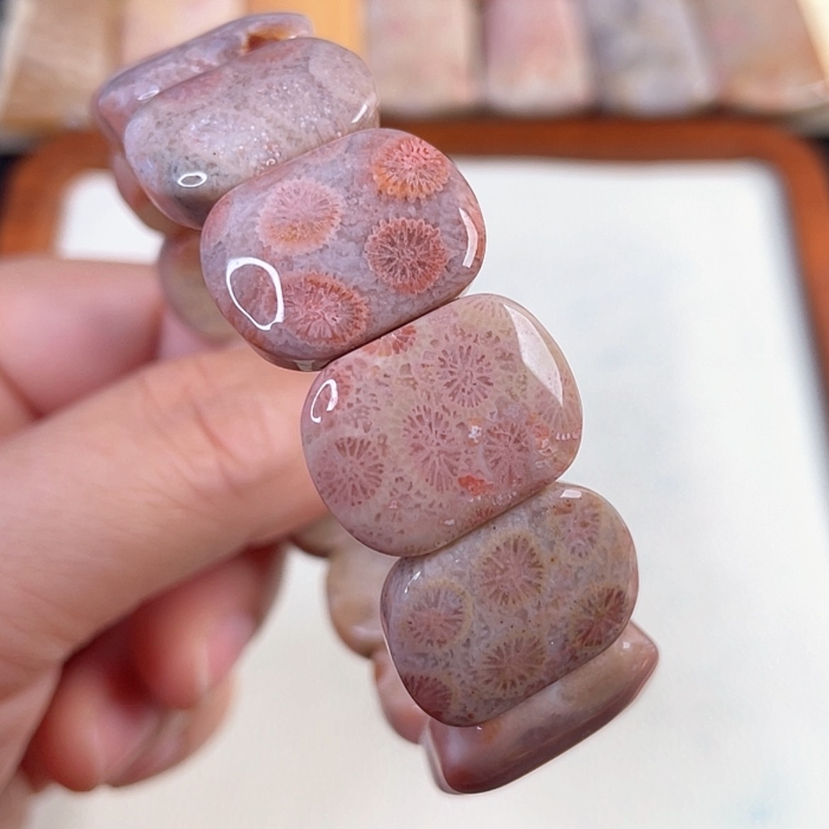 【闪购商品】硅化玉吊坠(赠链)未镶嵌