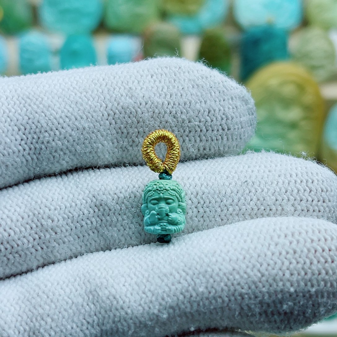 绿松石未镶嵌珠宝奇石