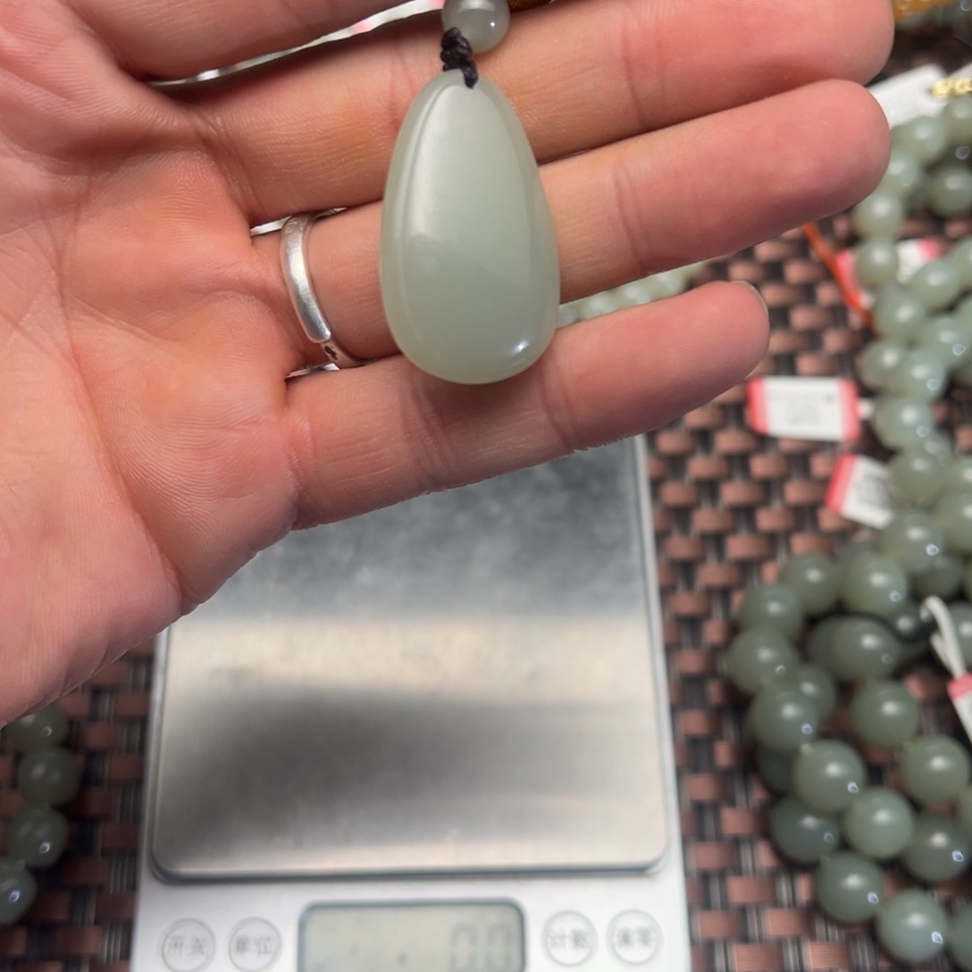 和田玉手串未镶嵌