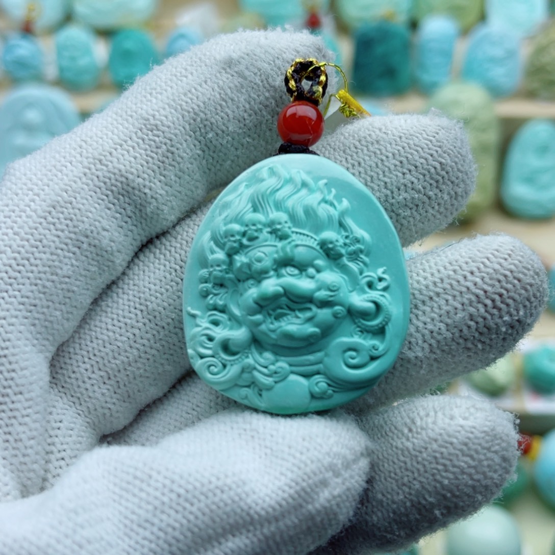 绿松石未镶嵌珠宝奇石