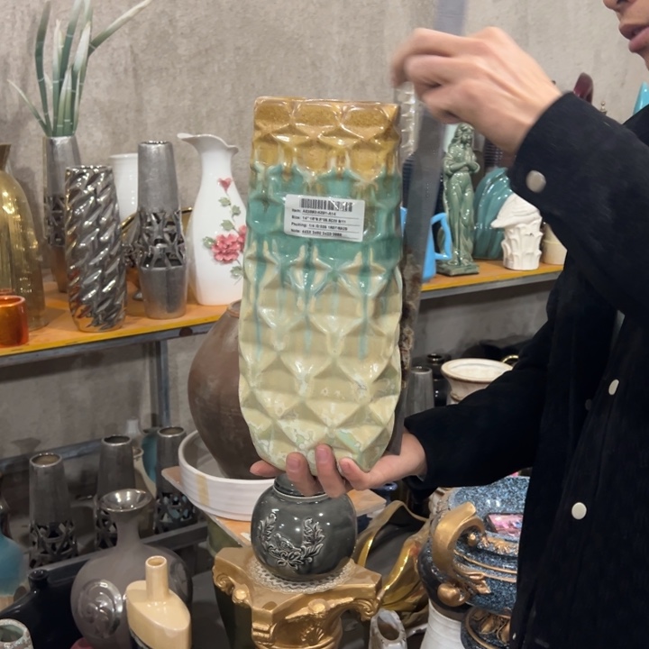 摆件高度33厘米口径10厘米微瑕捡漏