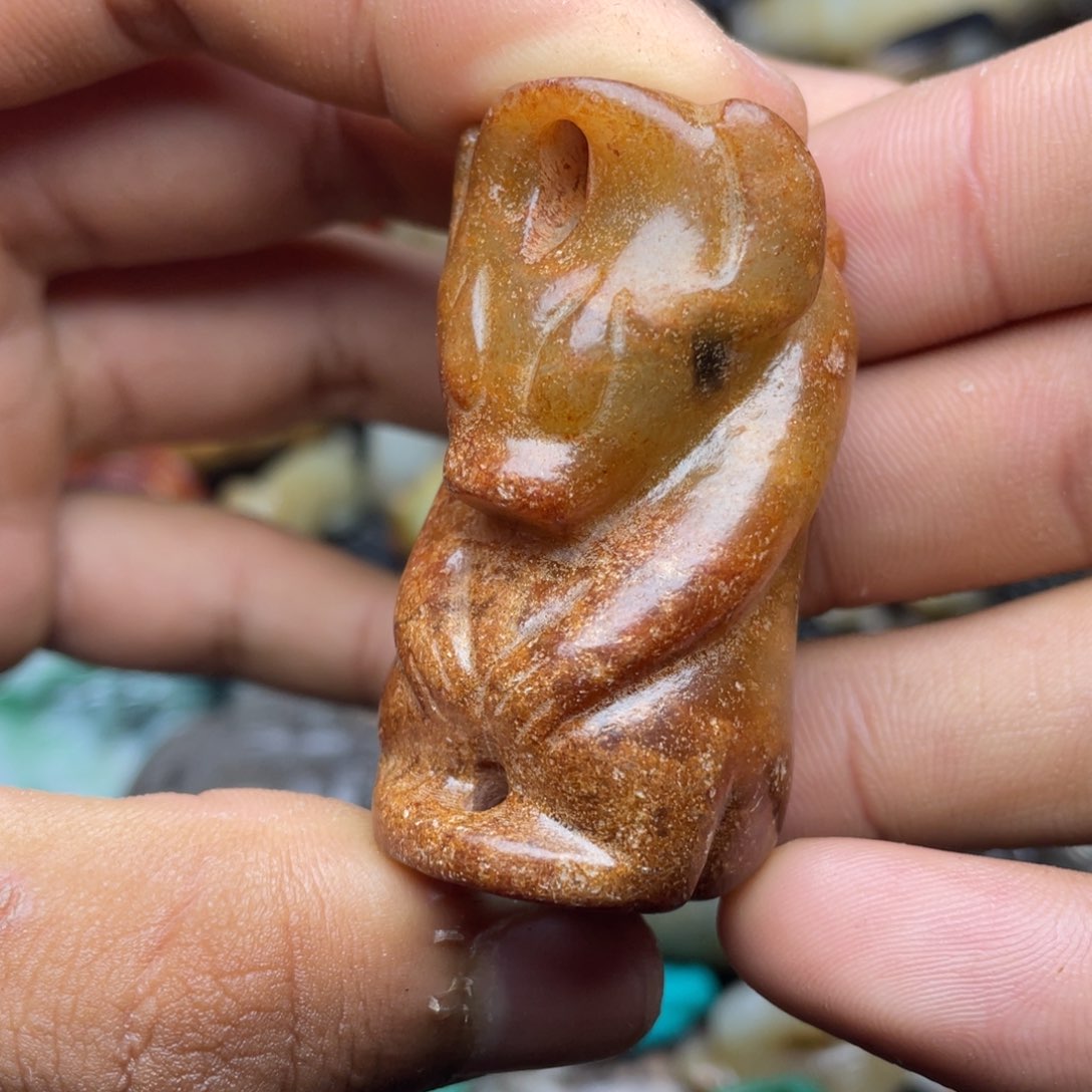 和田玉（糖玉）未镶嵌挂件