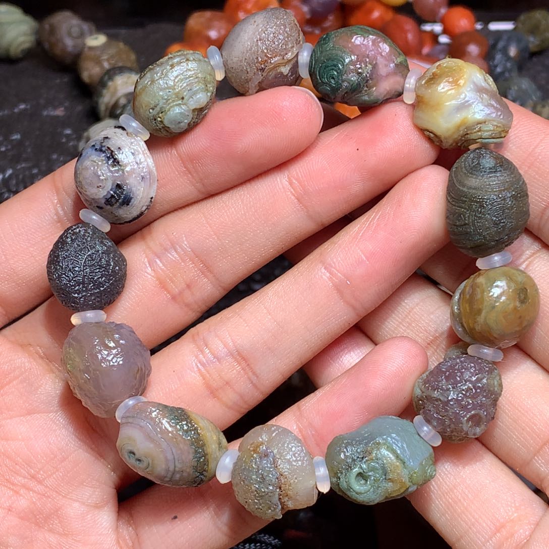 未镶嵌玛瑙/玉髓珠宝半成品