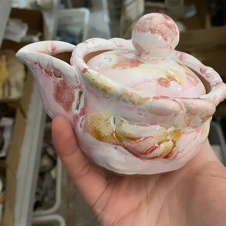 陶瓷艺术品及陶瓷制品