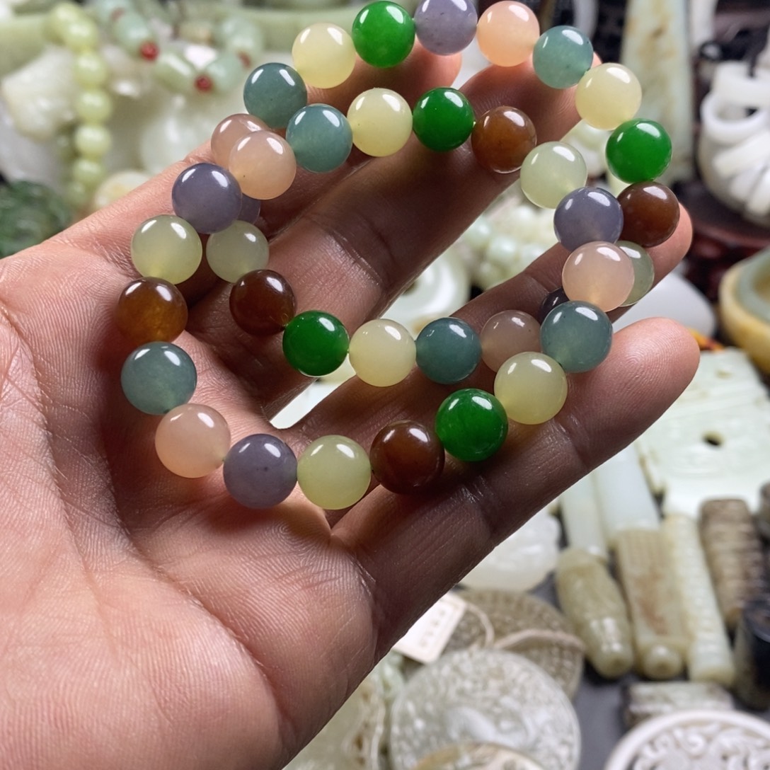 和田玉（糖玉）未镶嵌颈饰