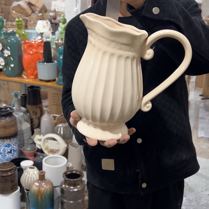 摆件高度25厘米口径10厘米微瑕捡漏