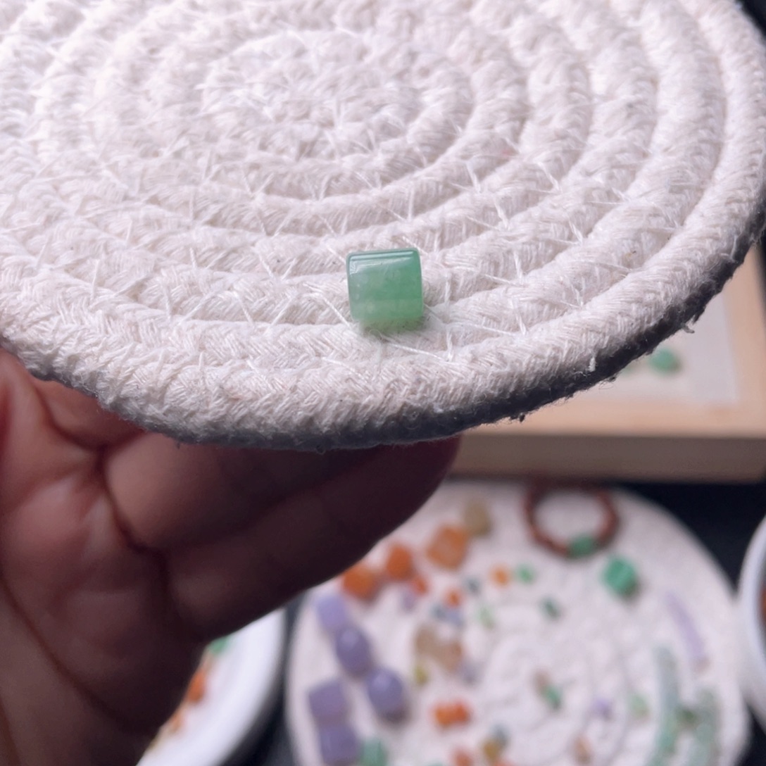 未镶嵌手链翡翠卡6.7卡7.2绿桶