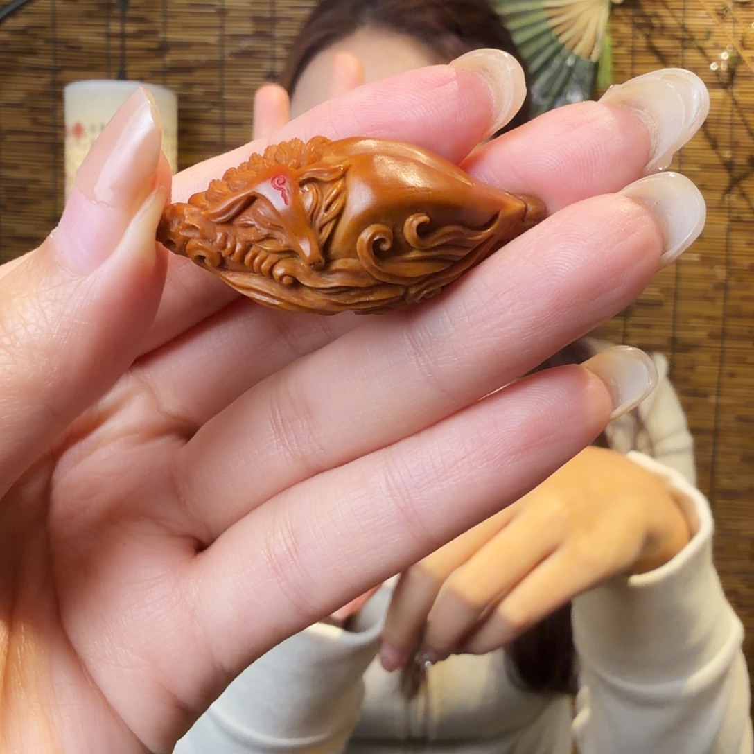 吊坠橄榄核九尾狐