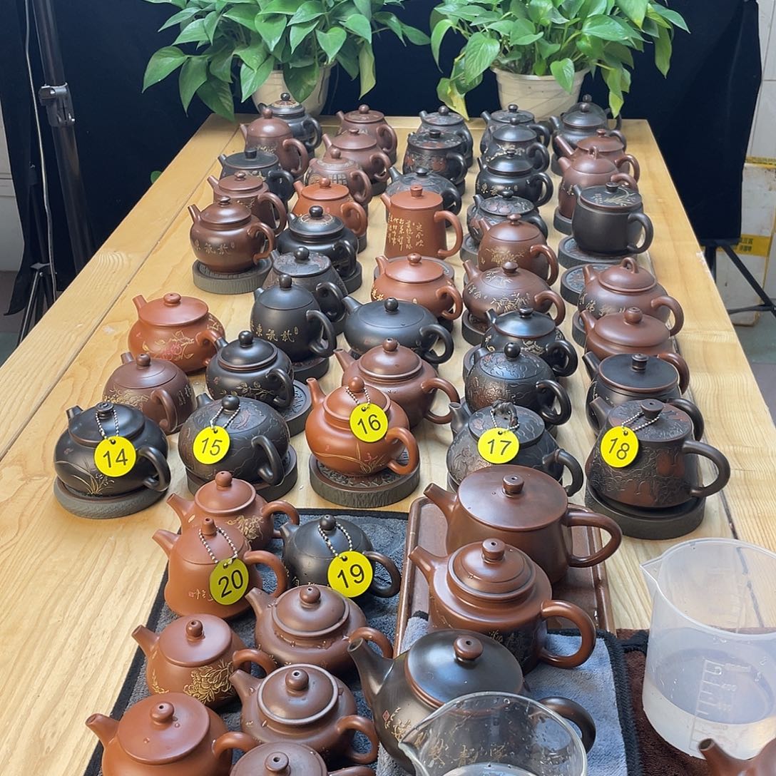 厚***泥塑福利壶无礼盒