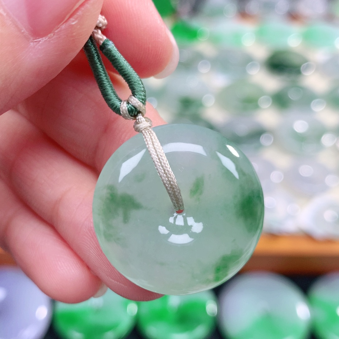 翡翠未镶嵌颈饰25.5-6.1