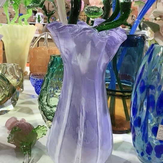 琉璃花瓶高32厘米口径10厘米